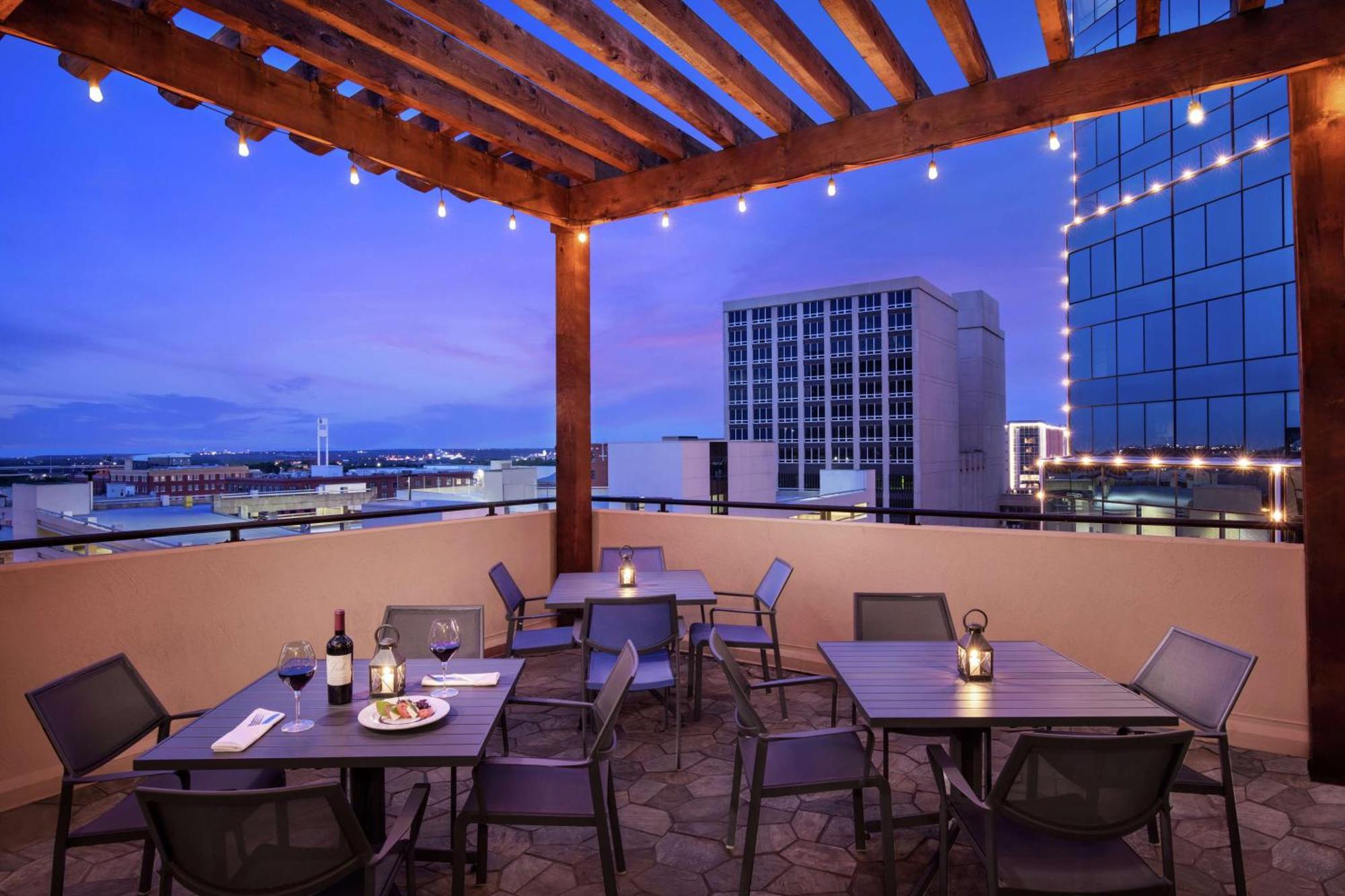 Embassy Suites By Hilton Fort Worth Downtown Екстер'єр фото