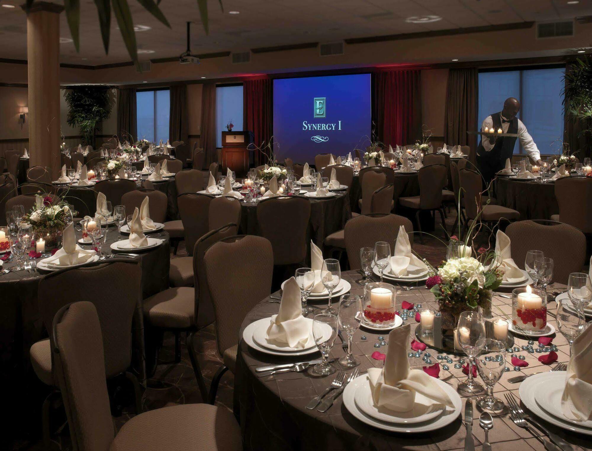 Embassy Suites By Hilton Fort Worth Downtown Екстер'єр фото